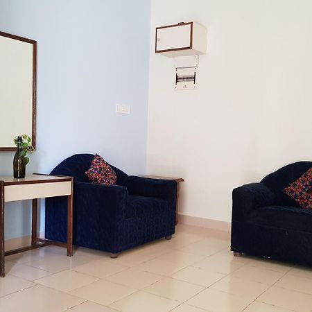 1 Bedroom Spacious Apartment In 칼랑굿 외부 사진