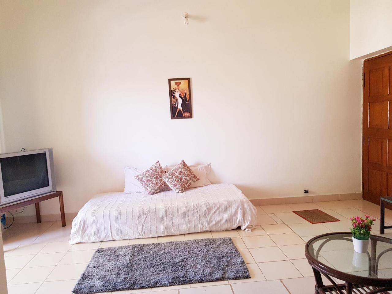 1 Bedroom Spacious Apartment In 칼랑굿 외부 사진